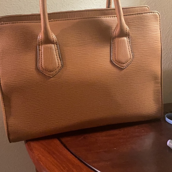 Satchel by Sugar - Picture 4 of 10